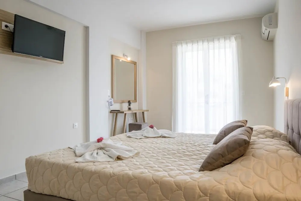 1 Bedroom Superior Apartment with balcony