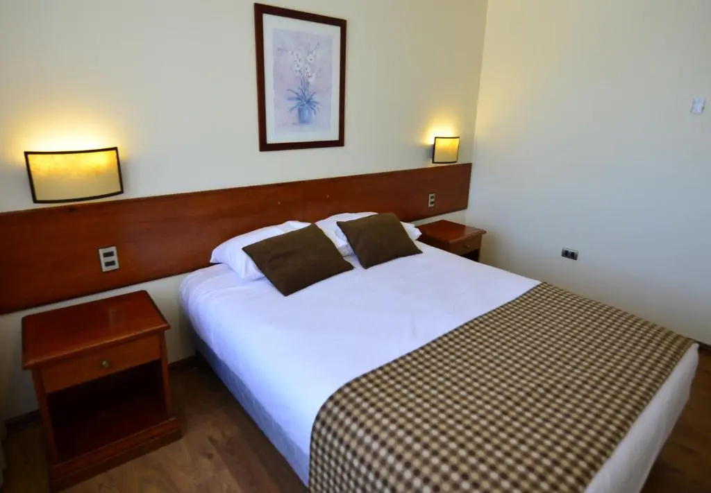 Tur Hotel Santiago - Chambres