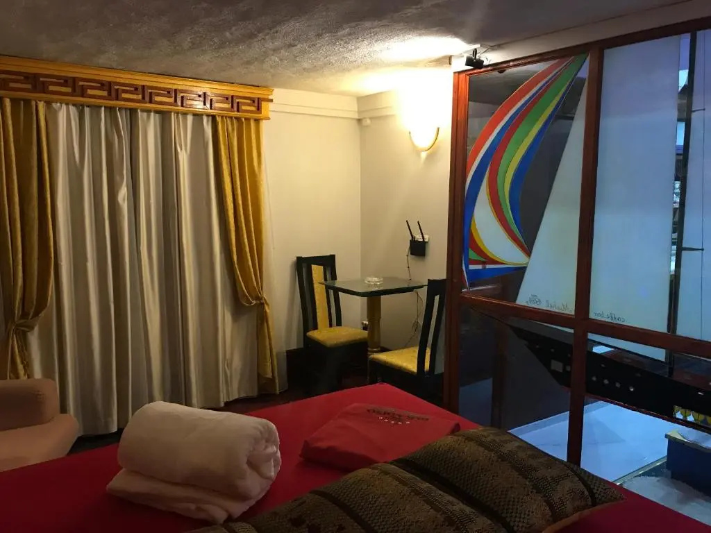 Deluxe Apartment