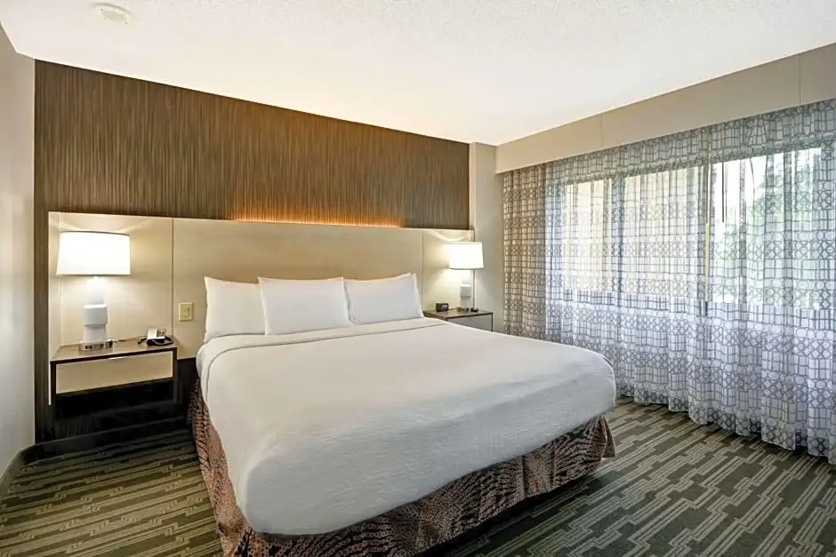 Embassy Suites by Hilton Charlotte - Chambres
