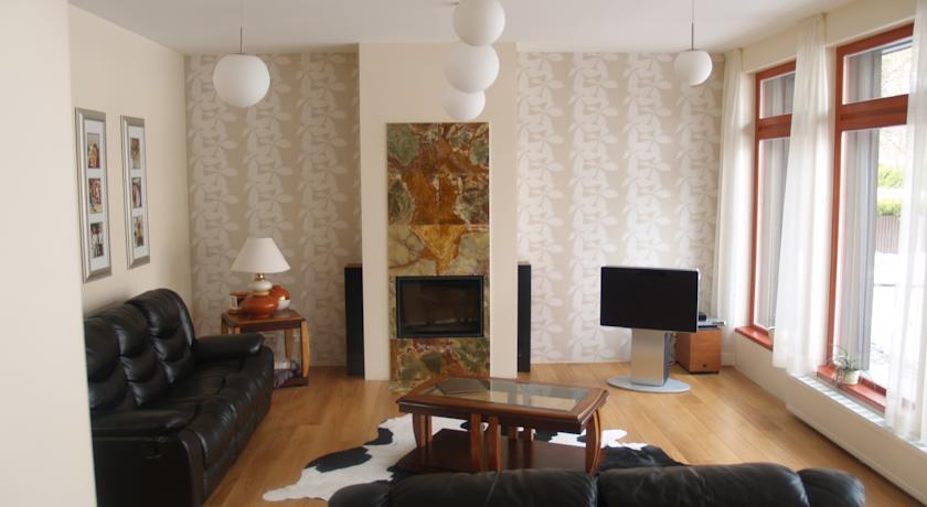 Отель Durbe Holiday House в Юрмале