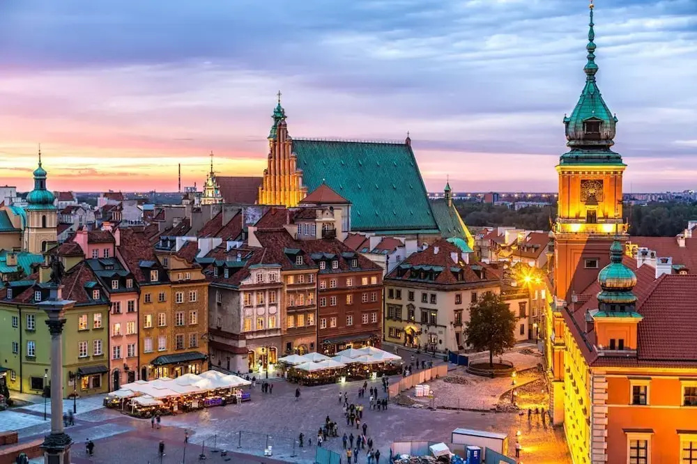 Lumina apartment near center of Warsaw