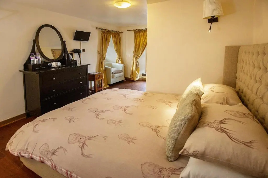 The Falls Of Dochart Inn - Chambres