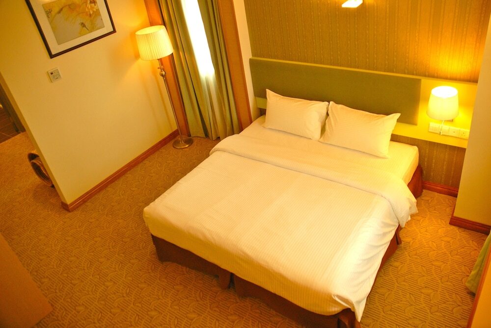 The Pavilion Hotel