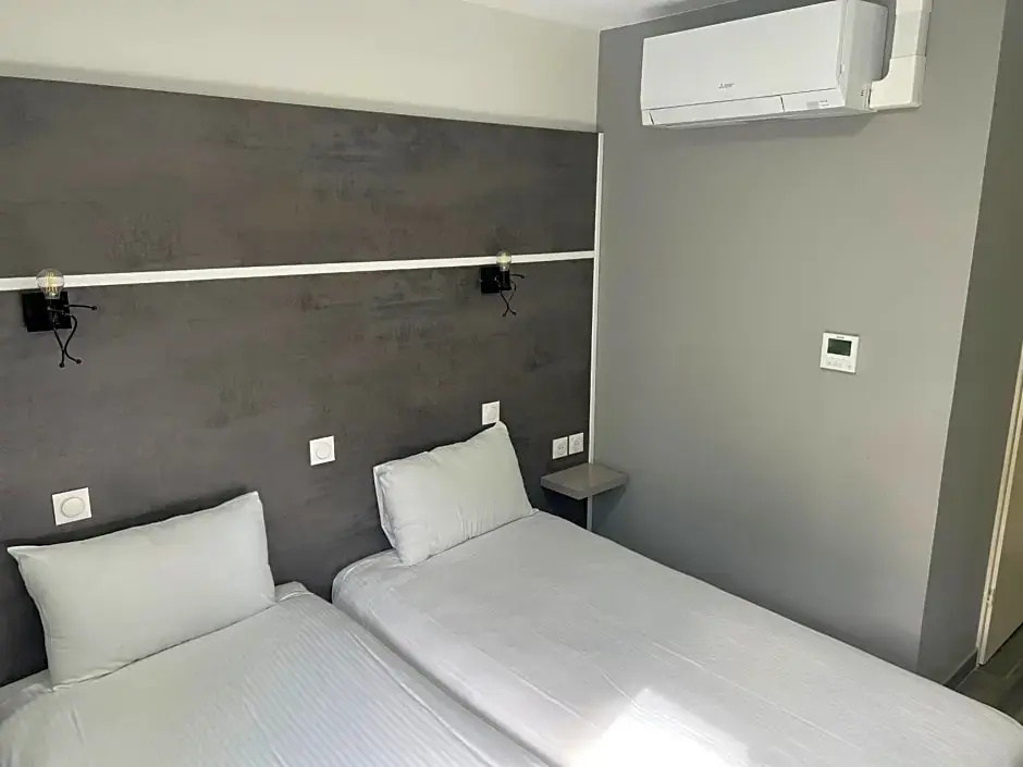 Relais Arc en Ciel Hôtel - Chambres