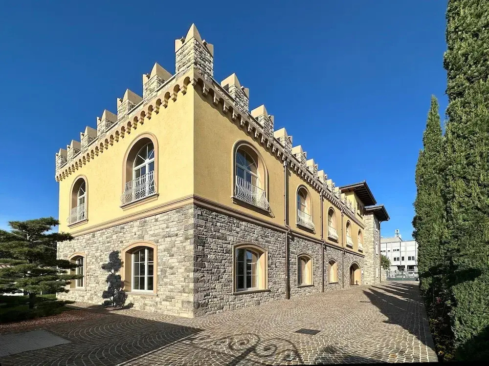 Il Codirosso – Il Castello che non c’era