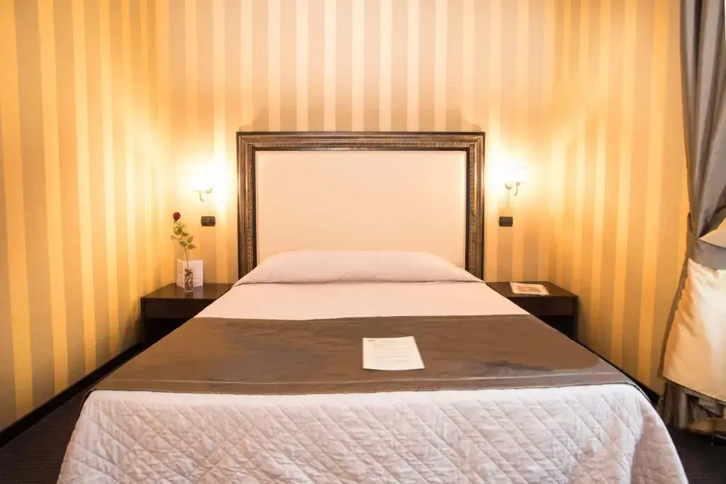 Economy room