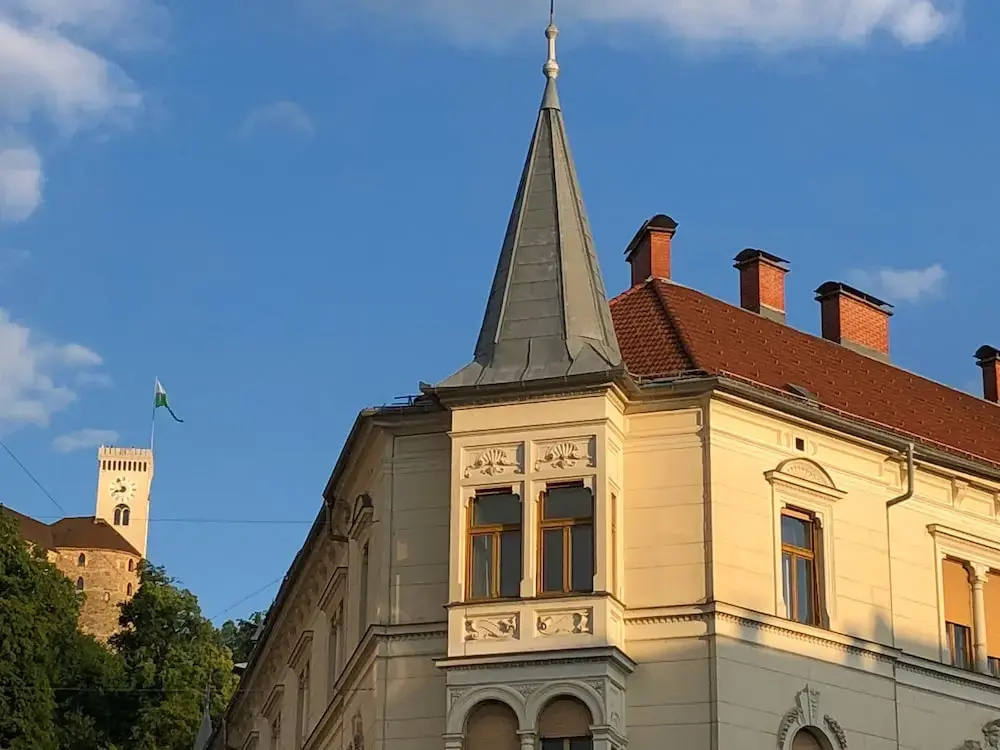 Filip Palace Luxurious Apartment