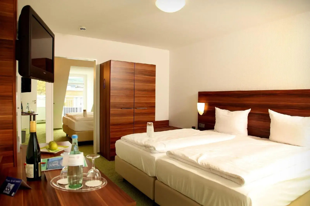 ante porta DAS STADTHOTEL - Général