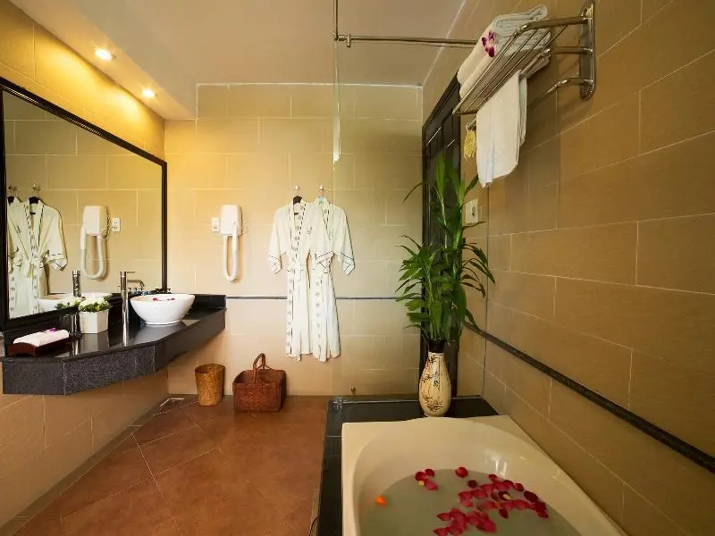 Tropical  Beach Hoi An Resort - Chambres