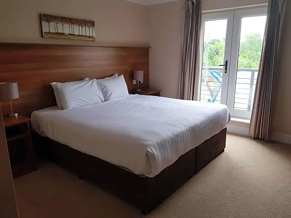 Riverside Hotel - Chambres