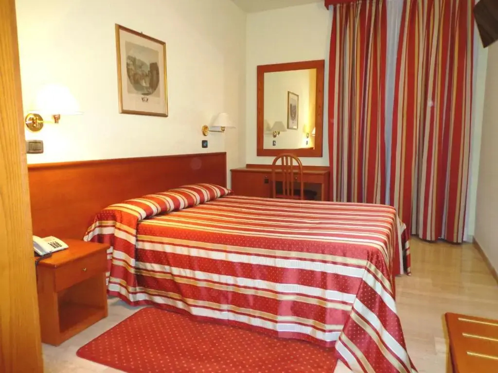 Hotel Select - Chambres