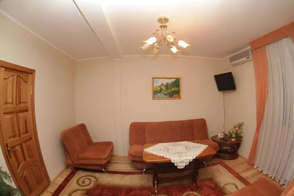 Double Family Suite with balcony and with city view full double bed