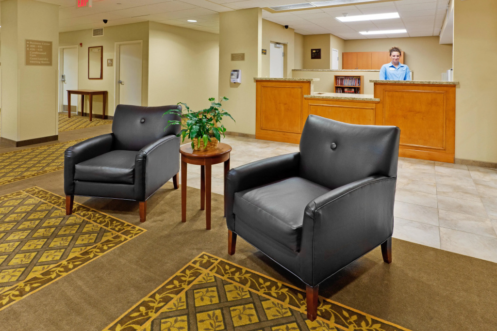 Lobby & Reception
