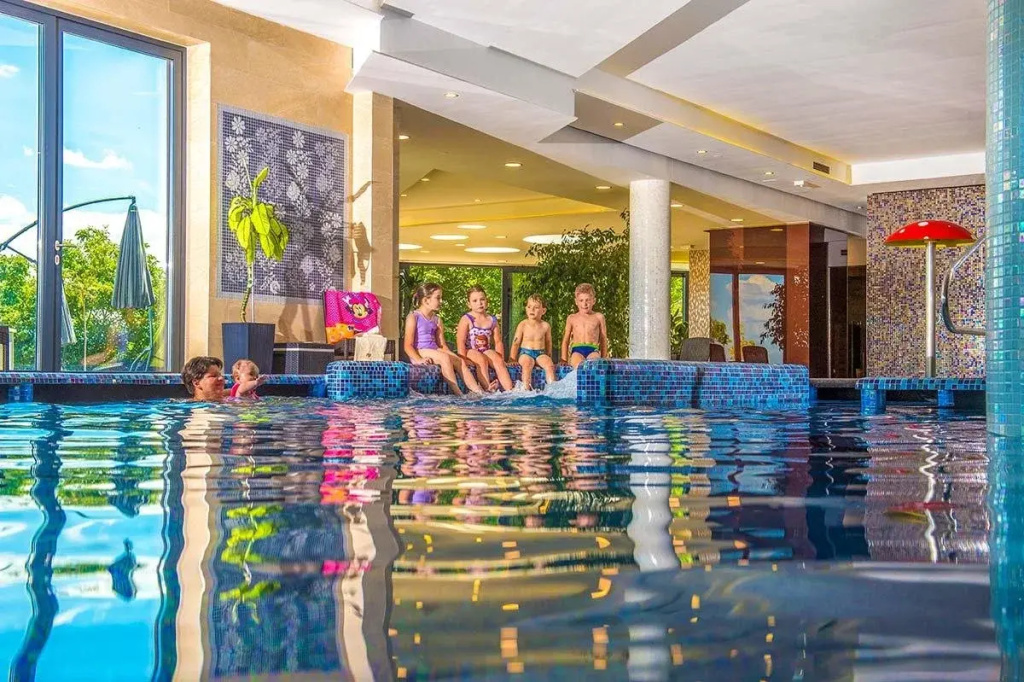 Castellum Hotel Hollóko - Général