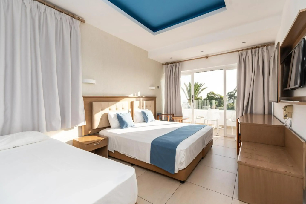 Adelais Bay Hotel - Général