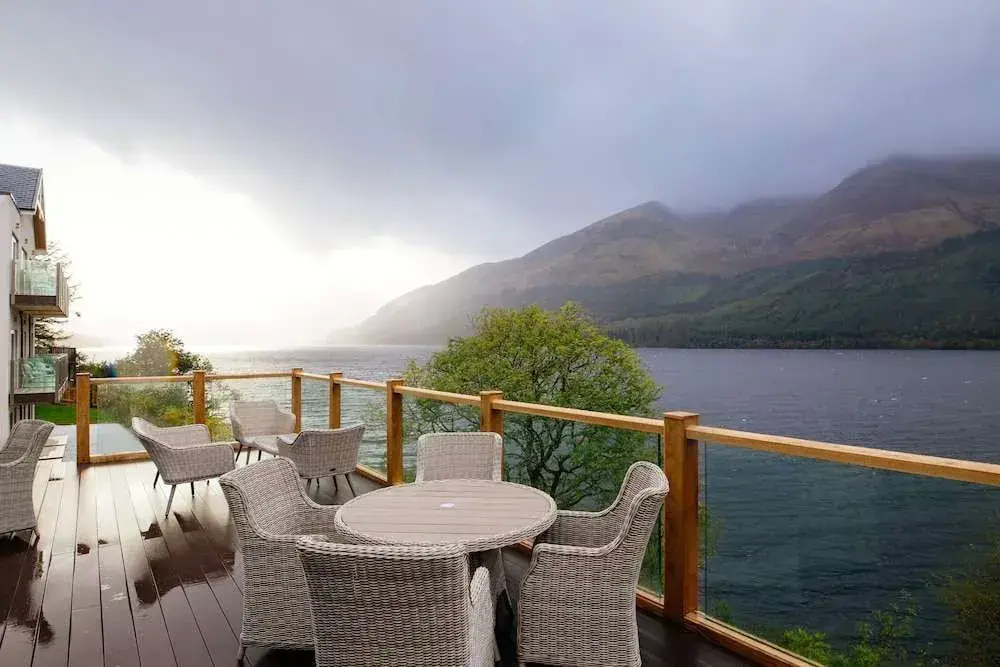 Balcony & Terrace