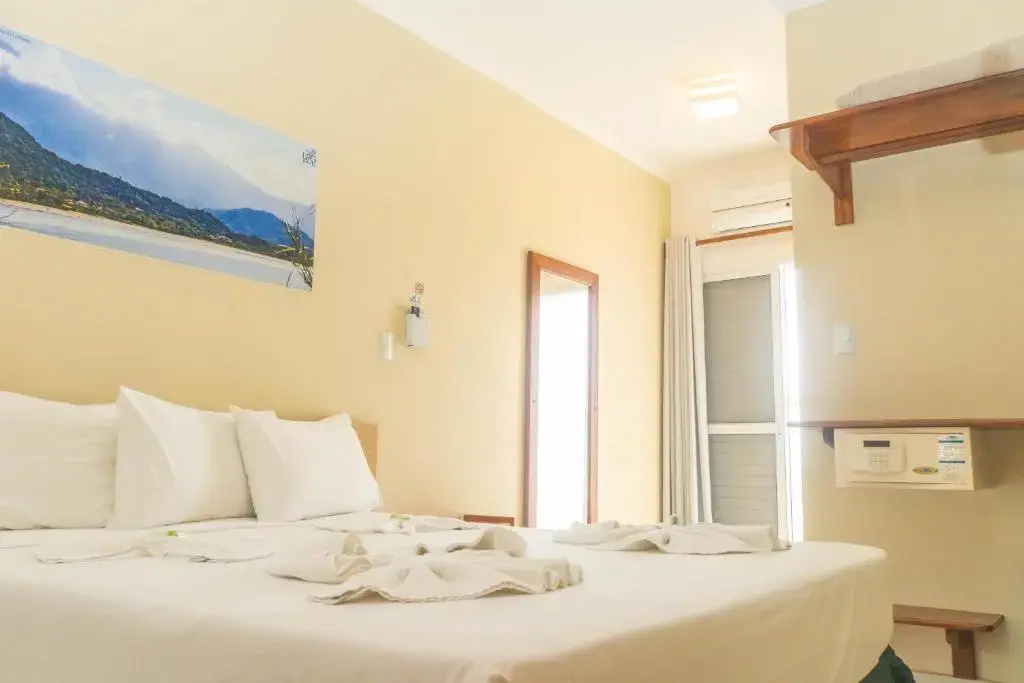 Superior Double room (full double bed)