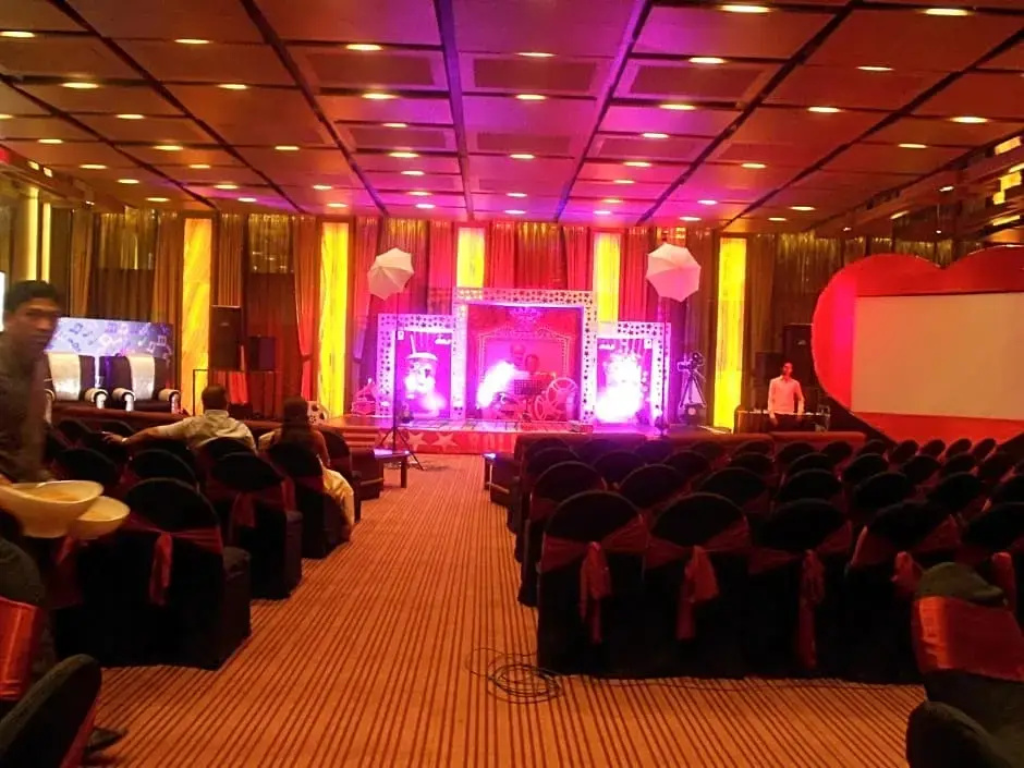 Hotel Babylon International - Chambres