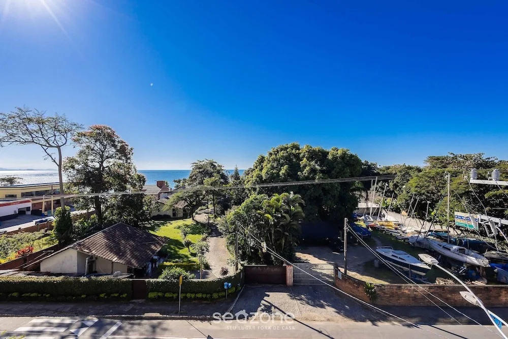 Studios in a Seaside Building, Close to Beto Carreiro at Penha Spot - Psob