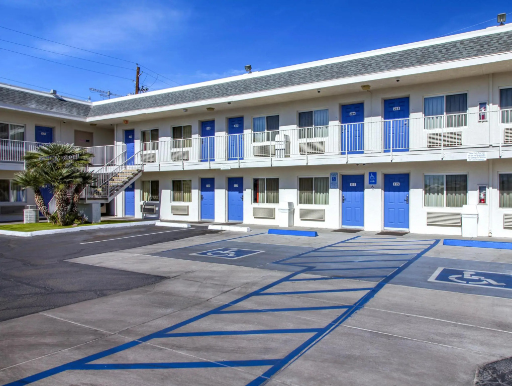 Motel 6 Phoenix, AZ - Airport - 24th Street