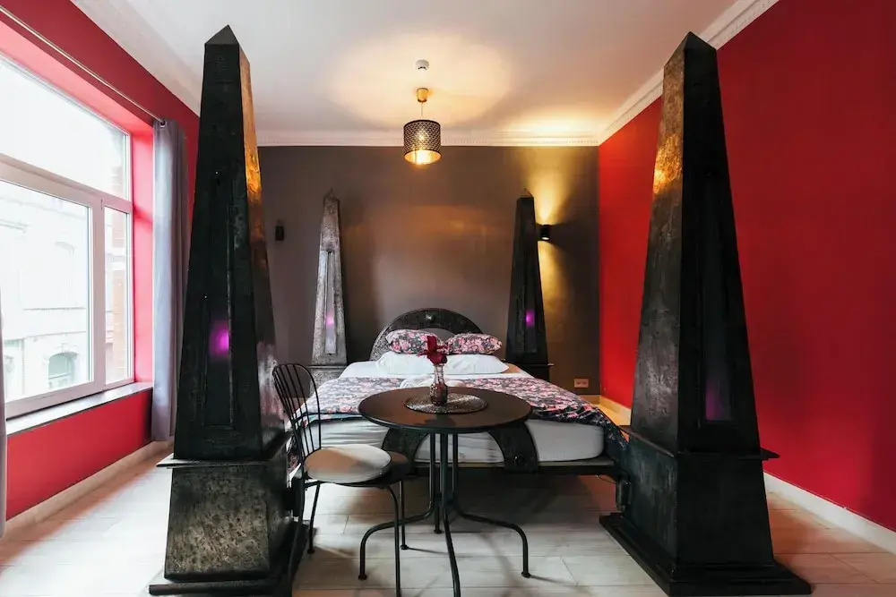 Comfort room