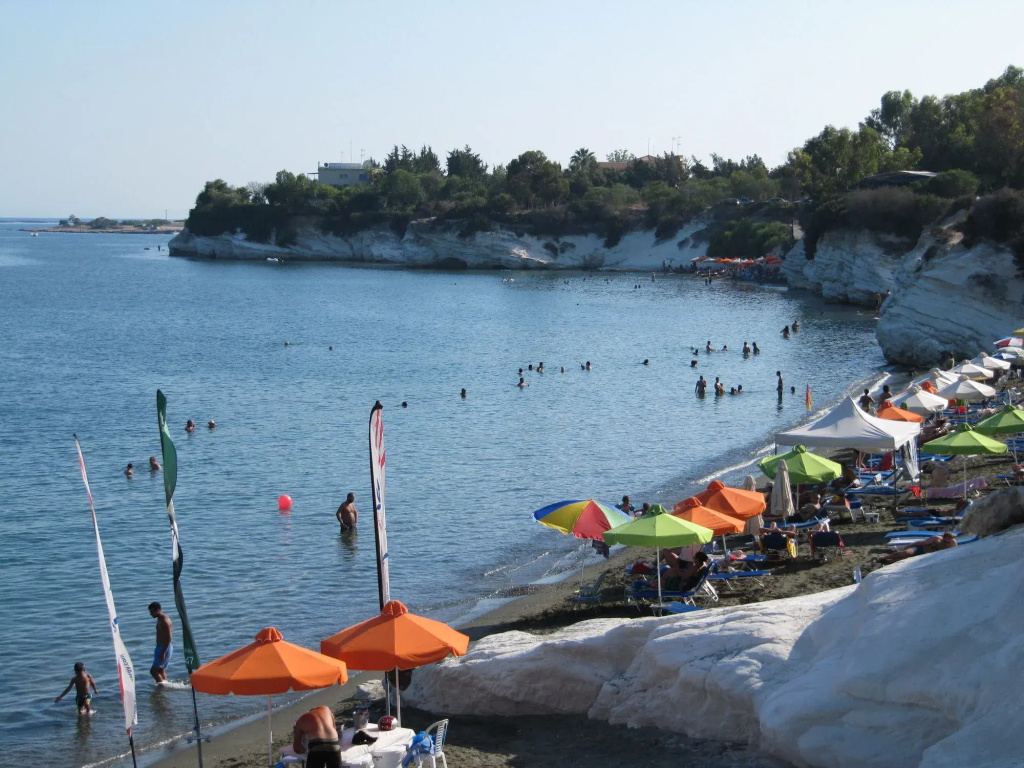 Beach & Waterfront