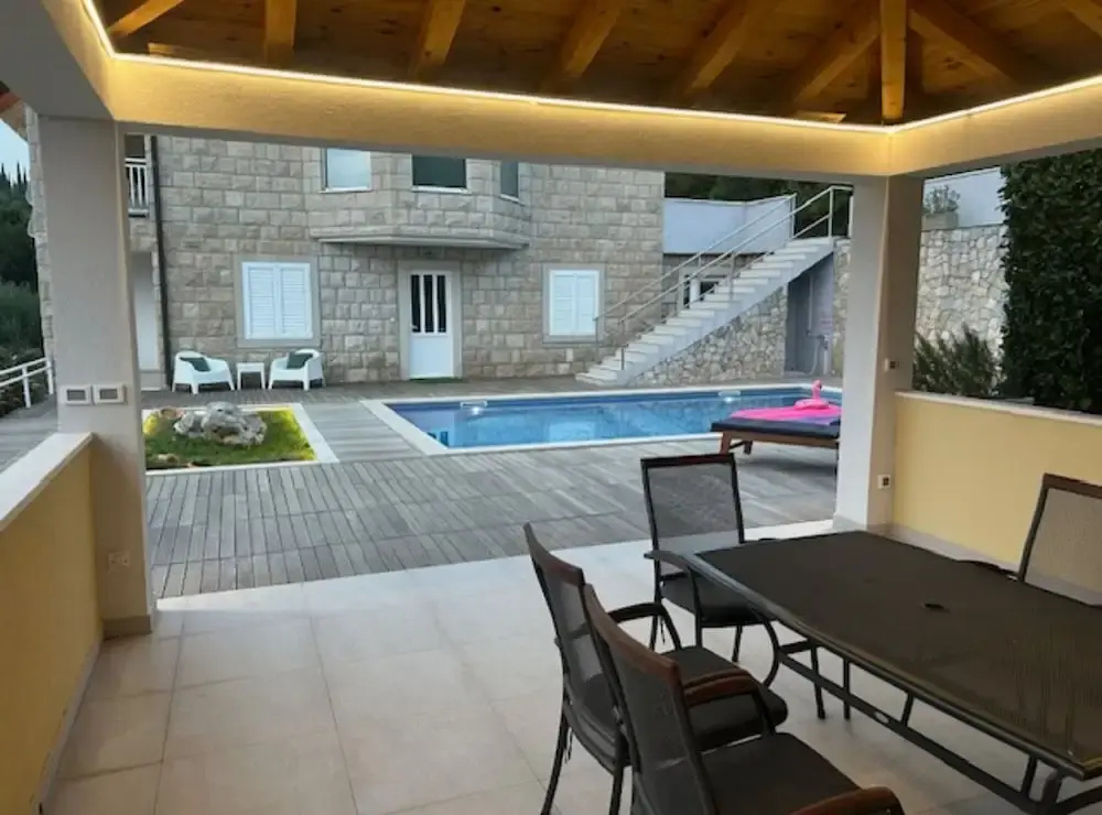 Villa Oasis Cypress