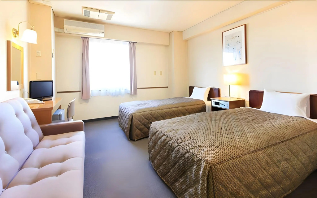 Отель Urban Hotel Twins Chofu в Токио