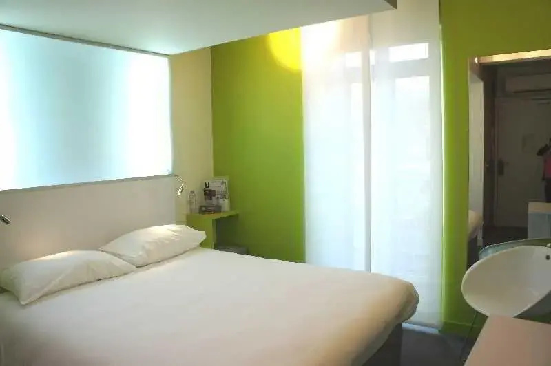 ibis Styles Vannes Gare Centre - Chambres