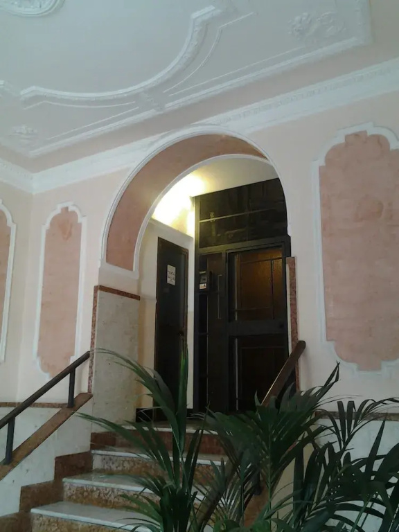 gallery_image_hidden_12