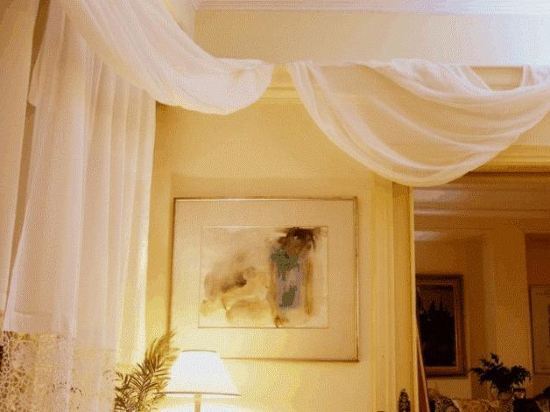Art Gallery Hotel 1 *