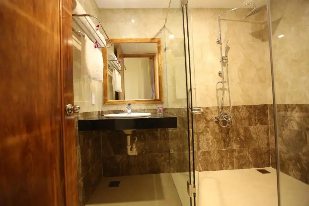 Titan Hotel - Chambres