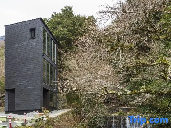 COCO VILLA Okuyugawara — Private villa by mountain stream with sauna, surrounded by nature in Yugawara