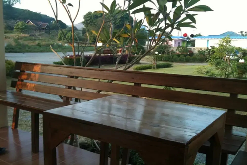 Balcony & Terrace