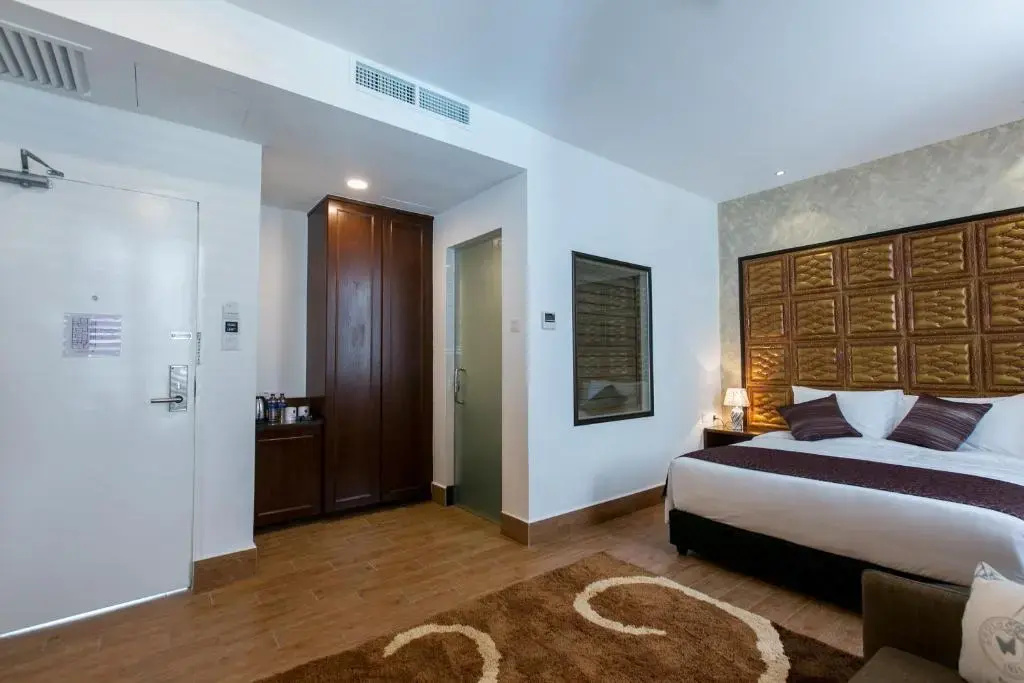 Belllo Hotel JB Central - Chambres