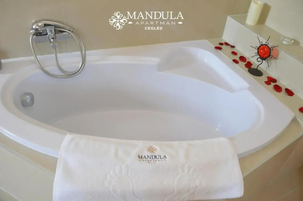 Mandula Apartman - фото 42