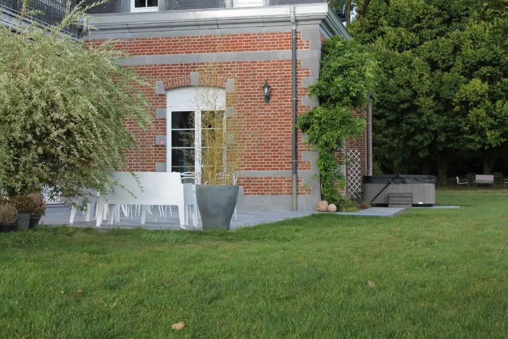 Hermitage Henry