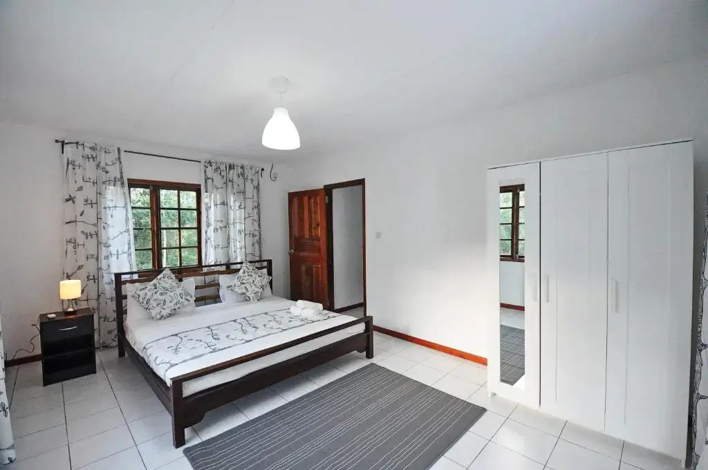 Petit Baie Chalets - Chambres