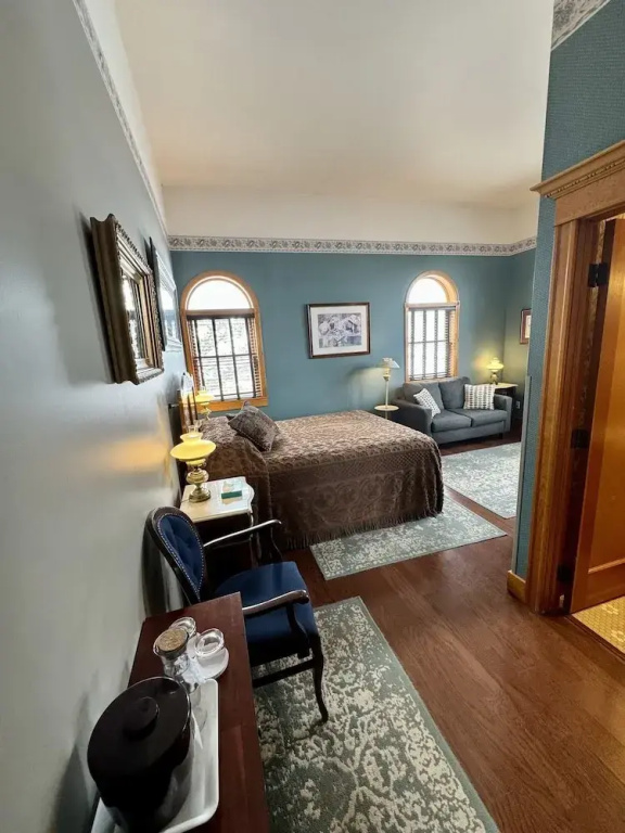 Double Suite