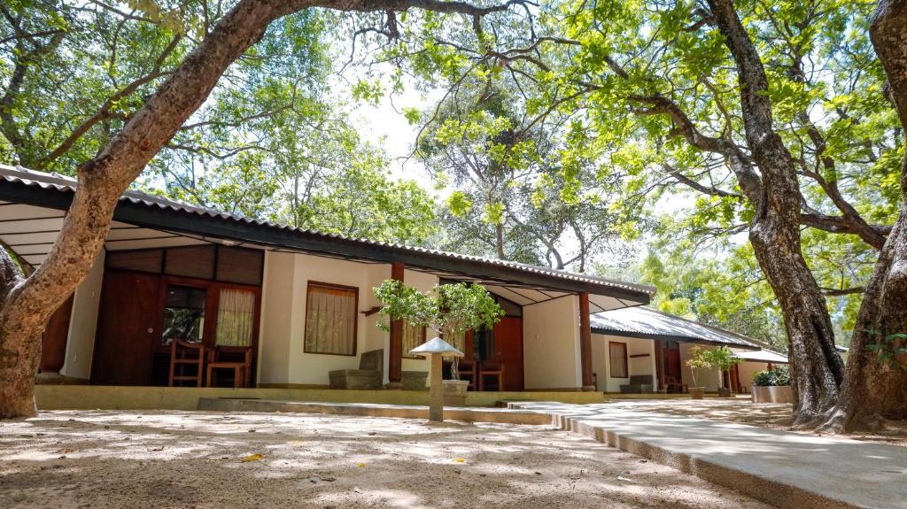 Nilaveli Beach Hotel