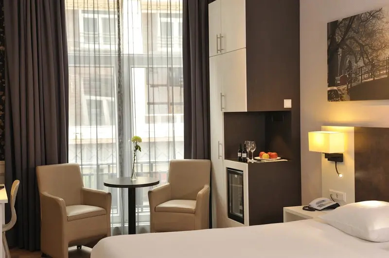 Hotel Amsterdam De Roode Leeuw - Chambres