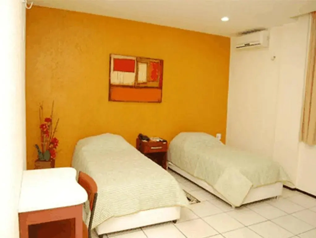 Standard Double room (twin beds)