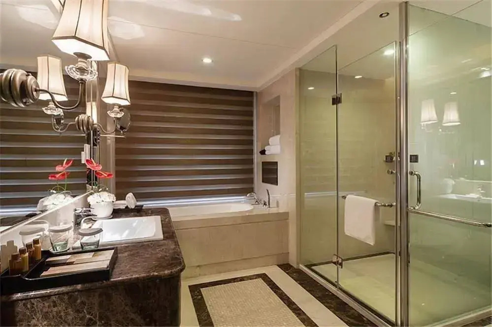 Chengdu Phoenix International Hotel - фото 22