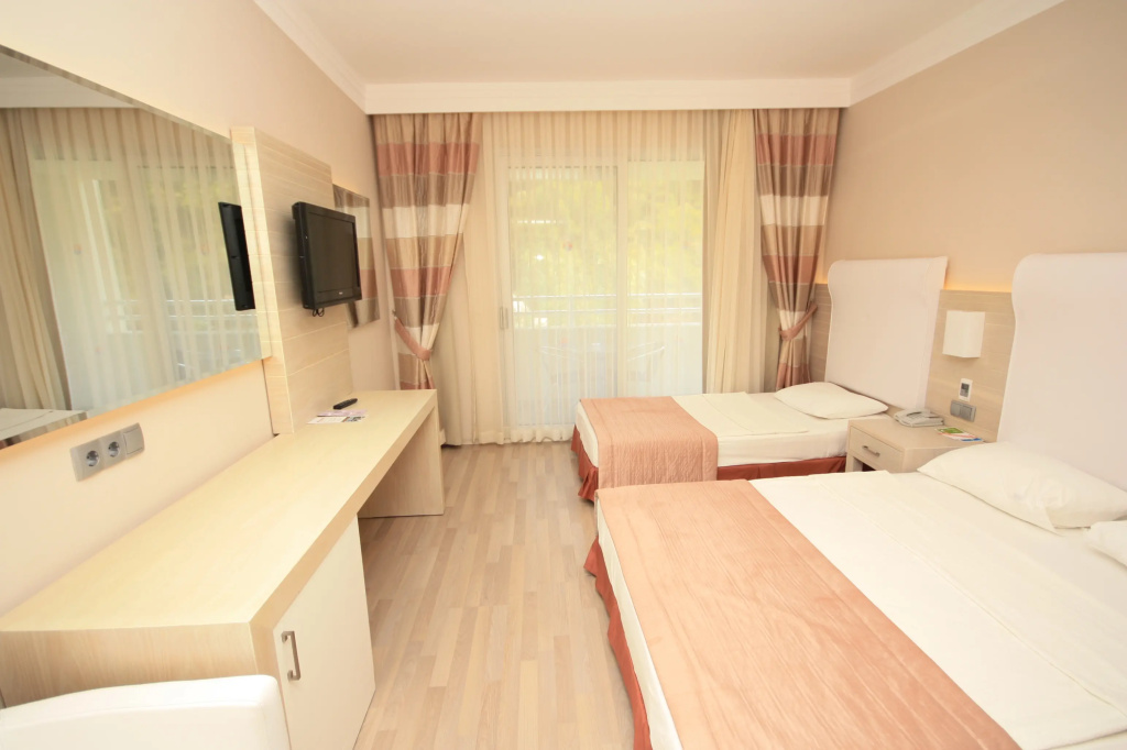 Hotel photo 40