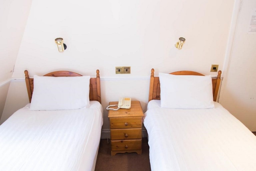 Отель Europa House Hotel в Лондоне