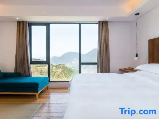 Double Villa with sunrise view (twin beds)