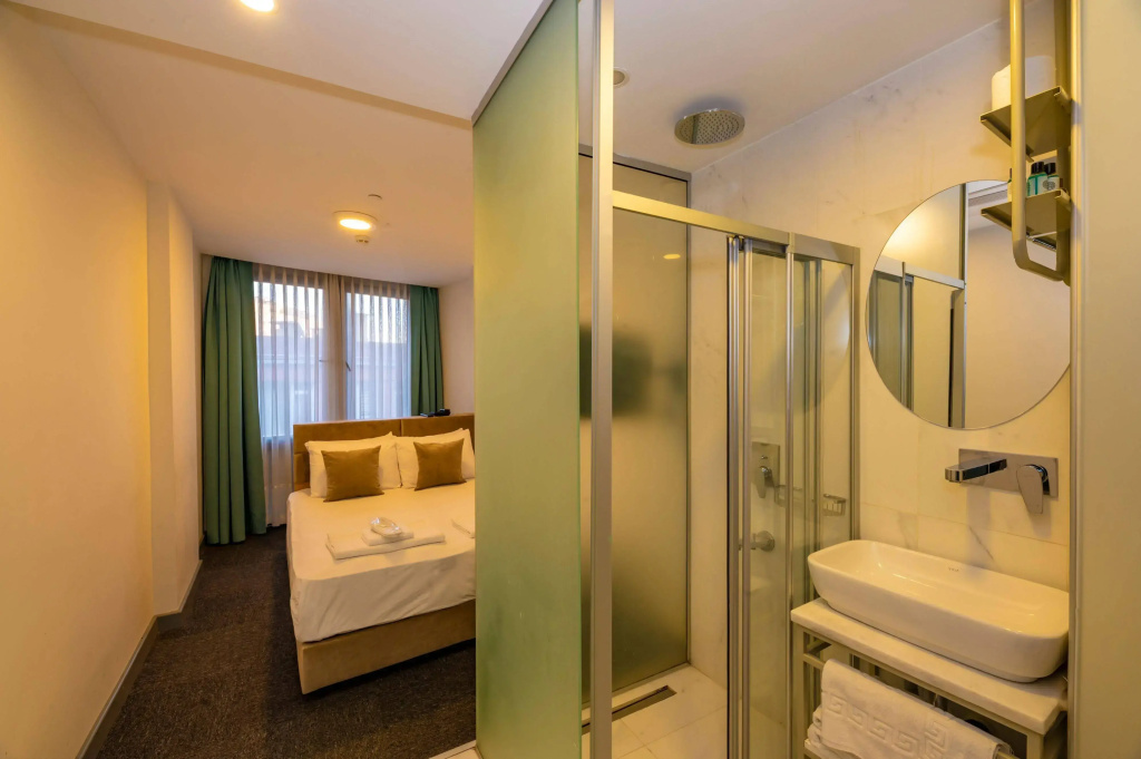 Hotel V Plus Taksim — фото