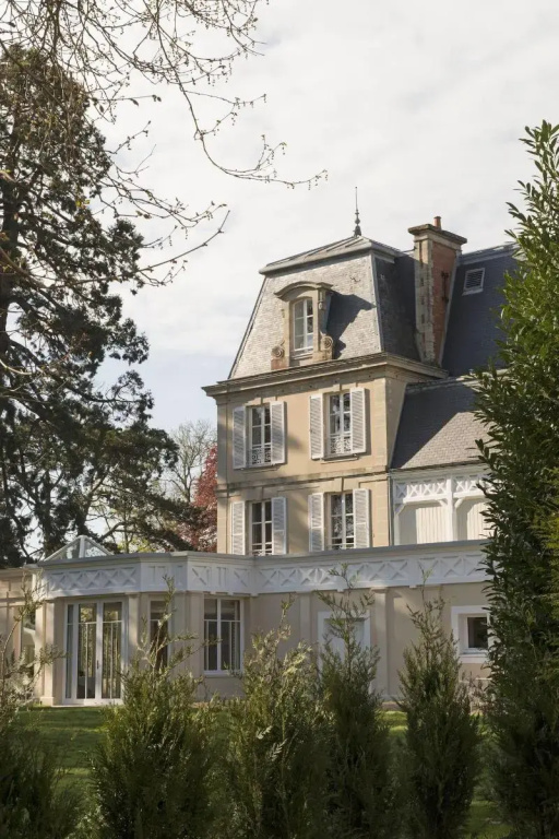 Château La Chenevière