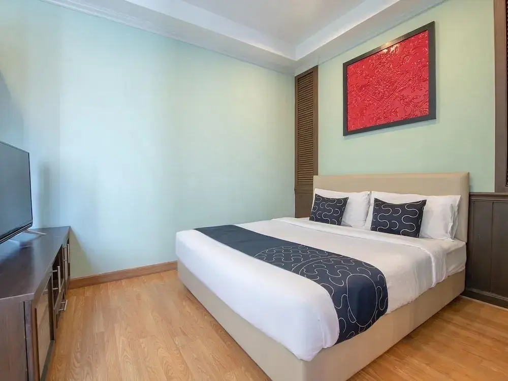 Blooming Hill Boutique Suites — фото
